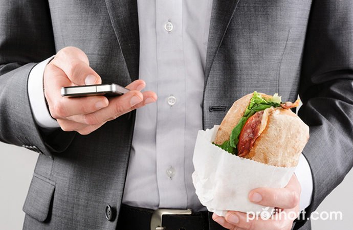 Швидке зростання сектору продуктів харчування «на ходу»